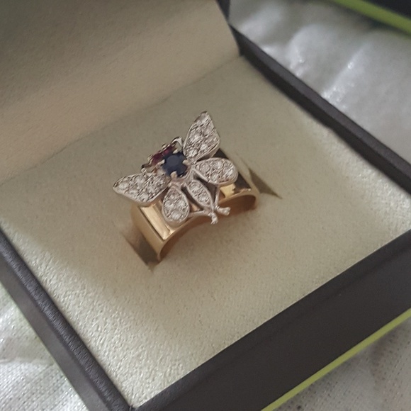 Meet your Posher Rachel - Picture 5 of 7